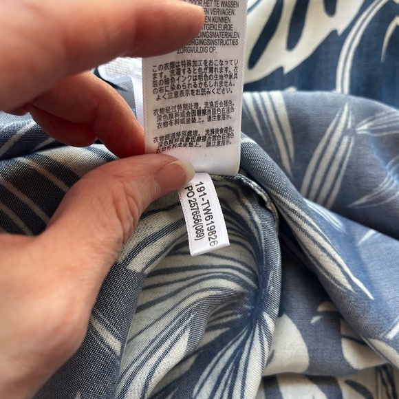 TOMMY BAHAMA Blue and White Sleeveless Floral Tropical Print Dress Size Medium - Picture 8 of 9